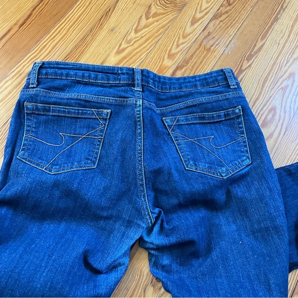 Kenneth Cole Reaction Jean size 12 short - Picture 2 of 4